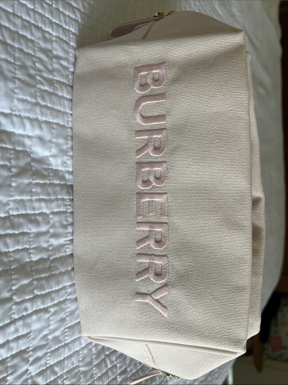 BURBERRY :: POUCH - Picture 3 of 7